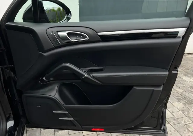 PORSCHE Cayenne S Diesel