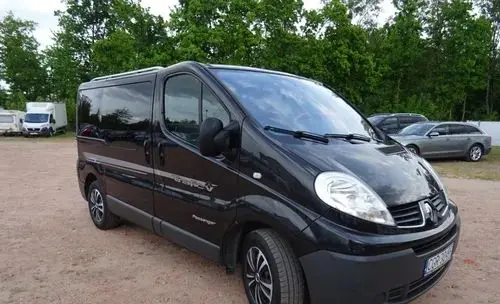 RENAULT Trafic 