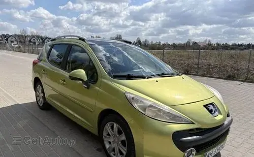 PEUGEOT 207 