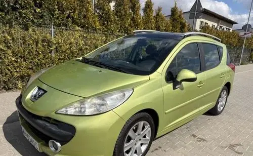 PEUGEOT 207 