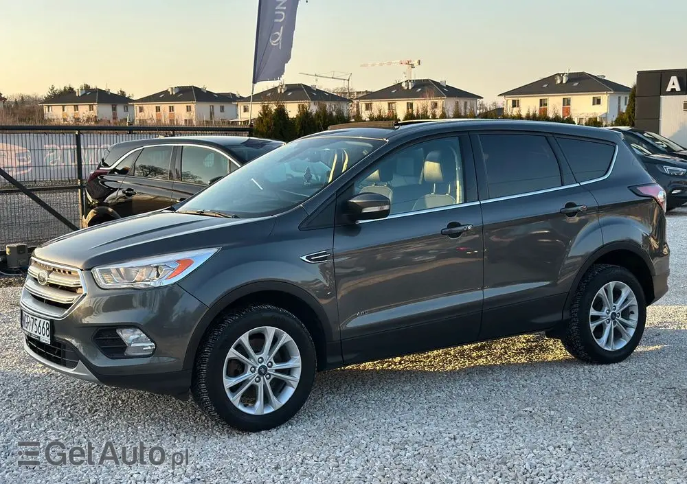 FORD Kuga 2.0 TDCi 4WD Titanium Plus