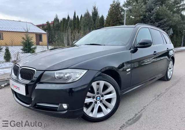 BMW Seria 3 320d Touring xDrive