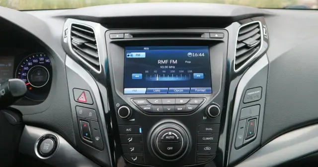 HYUNDAI I40 I40cw 1.6 5 Star Edition