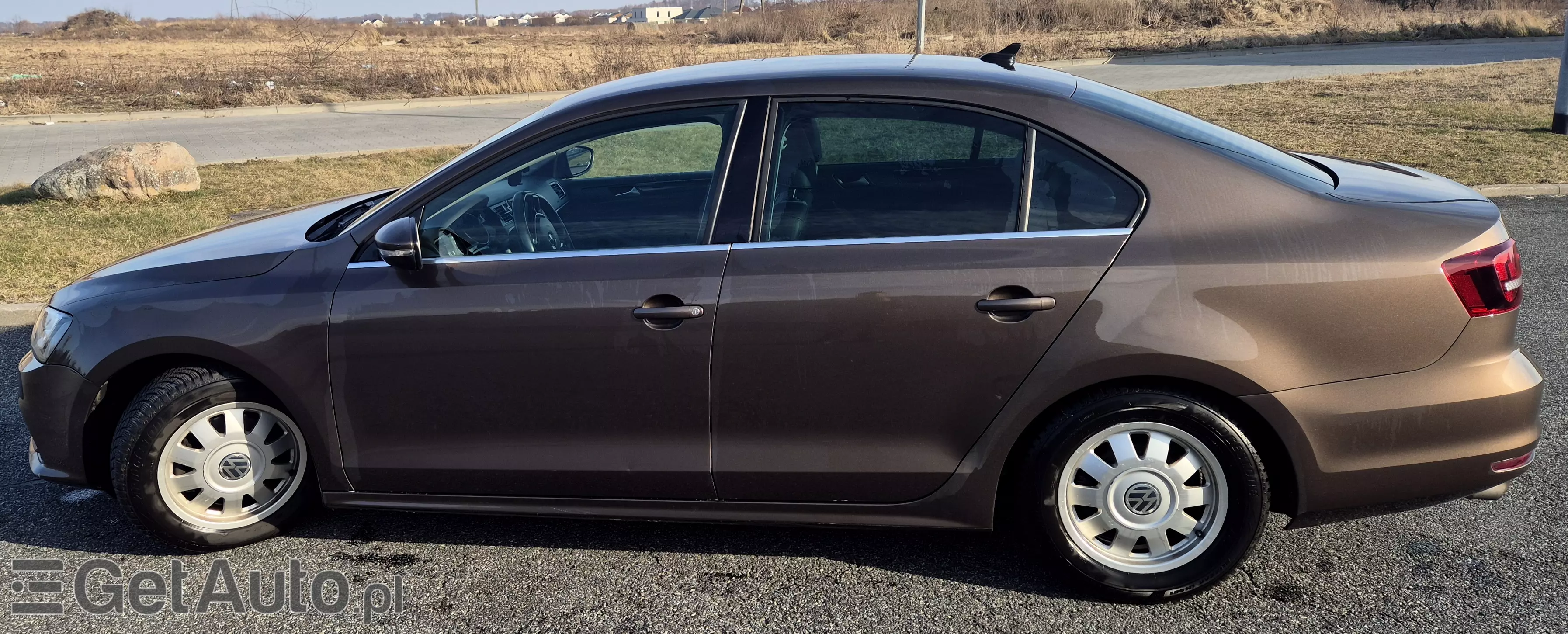 VOLKSWAGEN Jetta Highline DSG