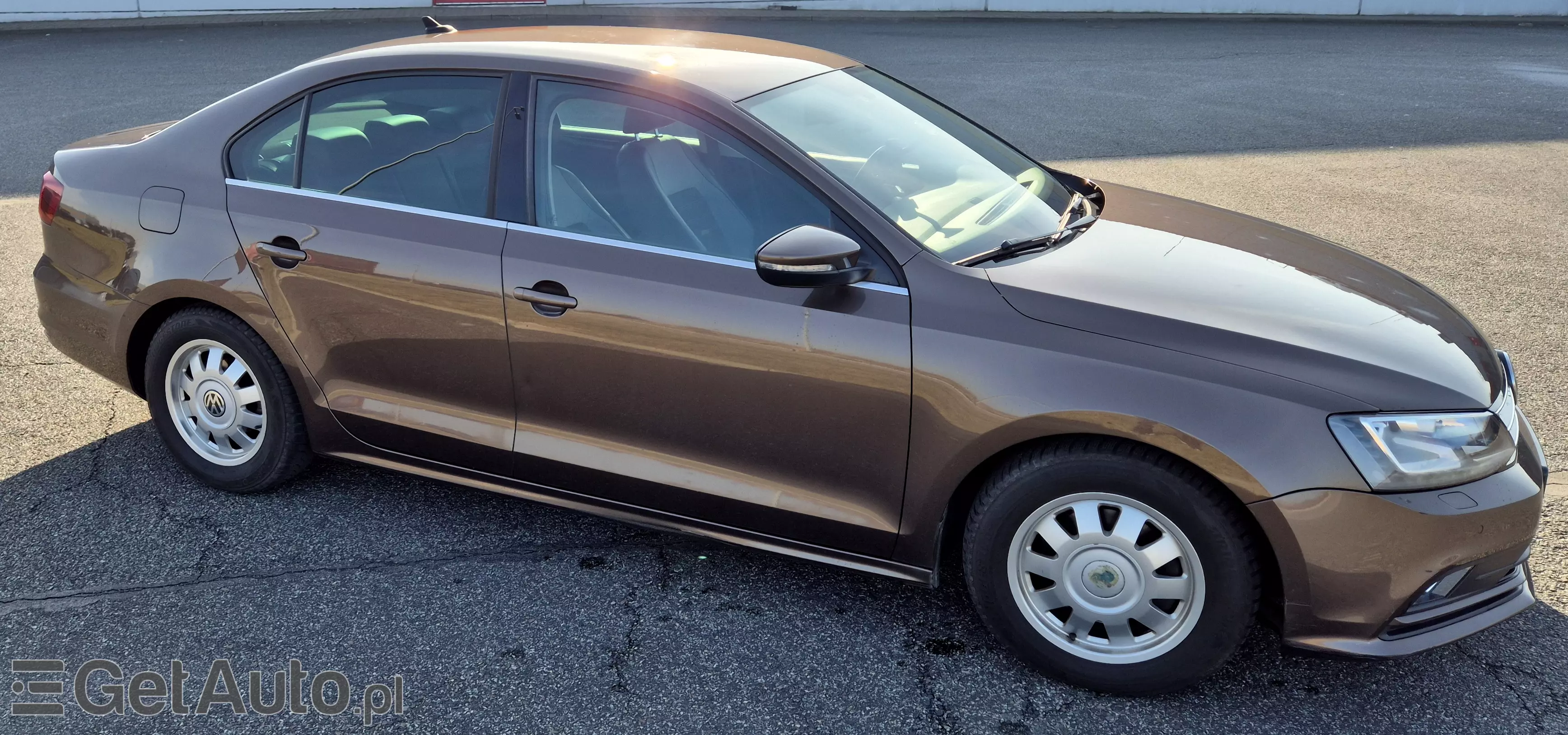 VOLKSWAGEN Jetta Highline DSG