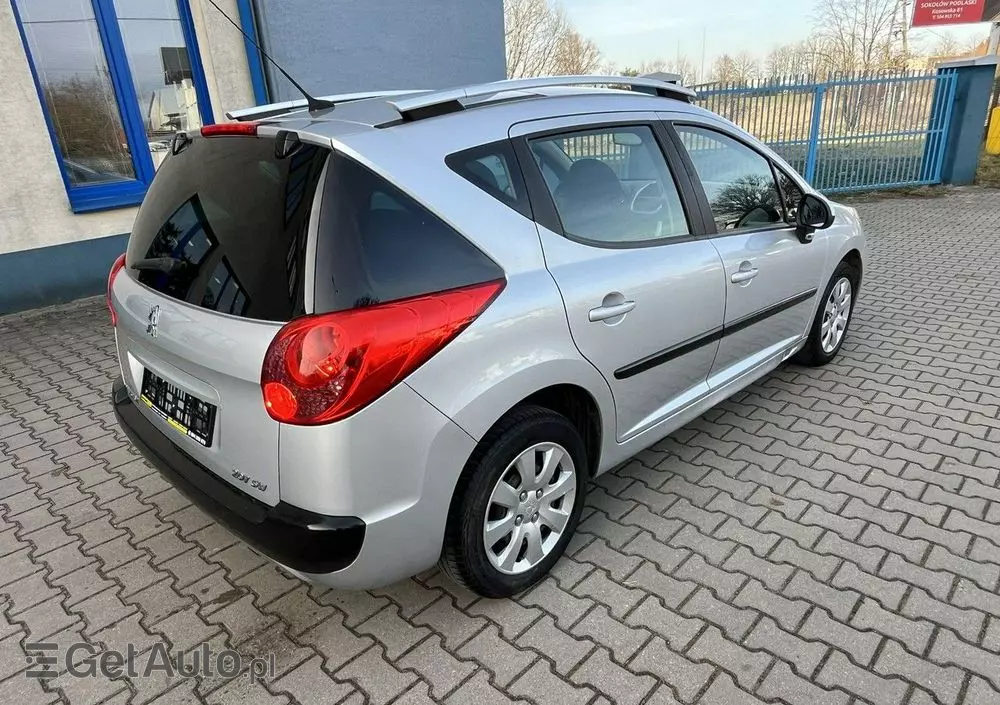 PEUGEOT 207 