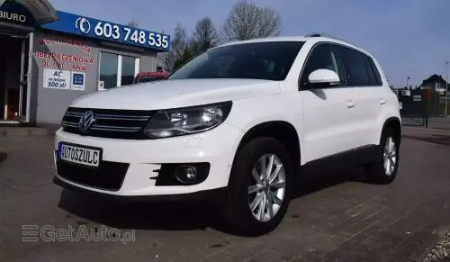 VOLKSWAGEN Tiguan 