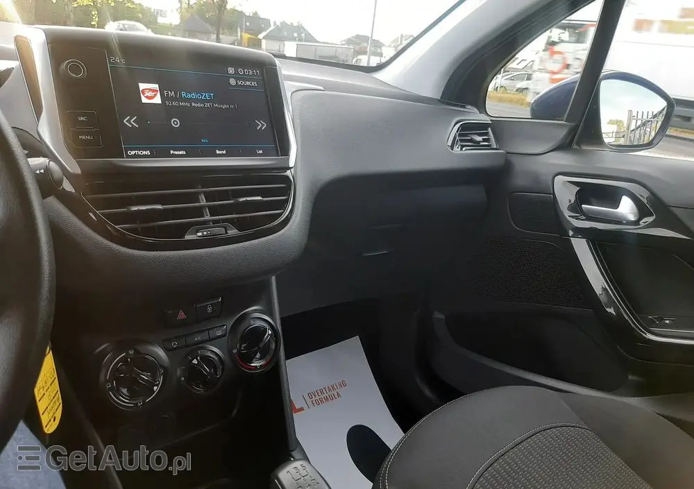 PEUGEOT 208 Blue-HDi 100 Stop&Start Active