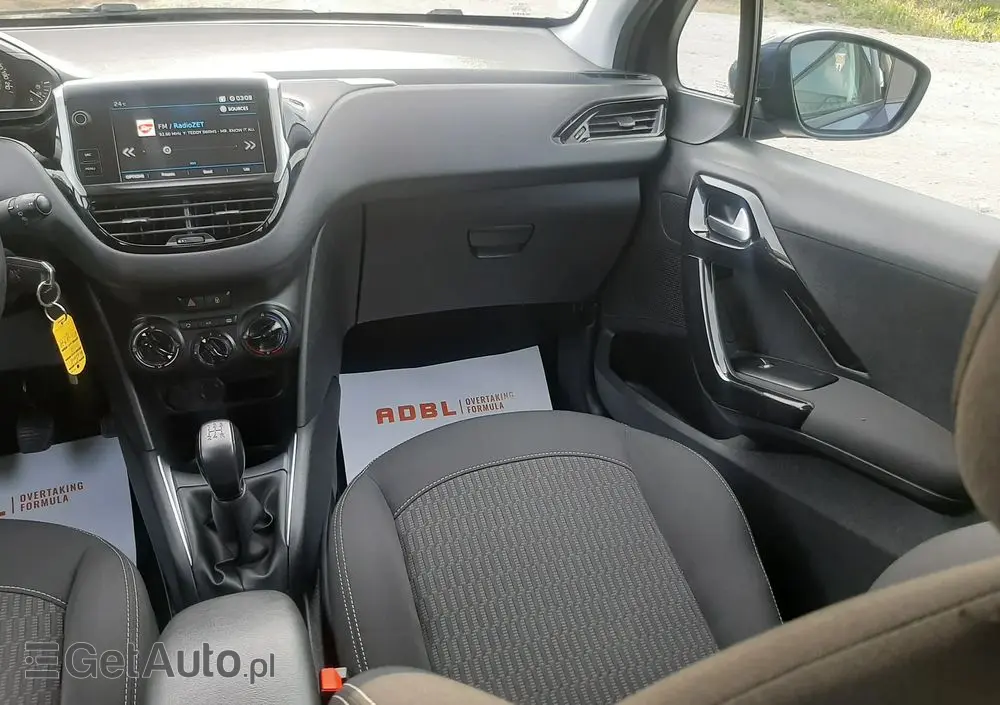 PEUGEOT 208 Blue-HDi 100 Stop&Start Active