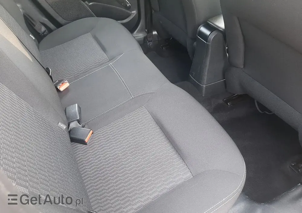 PEUGEOT 208 Blue-HDi 100 Stop&Start Active