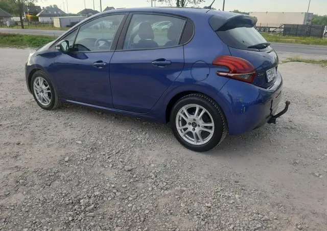 PEUGEOT 208 Blue-HDi 100 Stop&Start Active