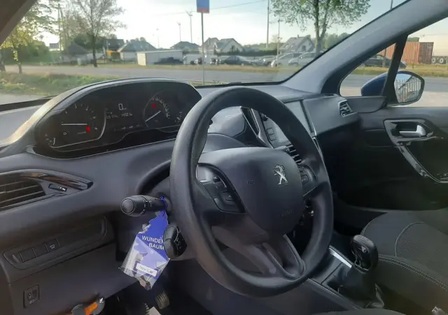 PEUGEOT 208 Blue-HDi 100 Stop&Start Active