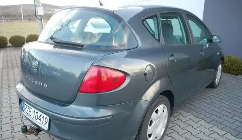 SEAT Toledo 