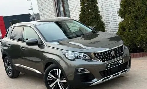 PEUGEOT 3008 
