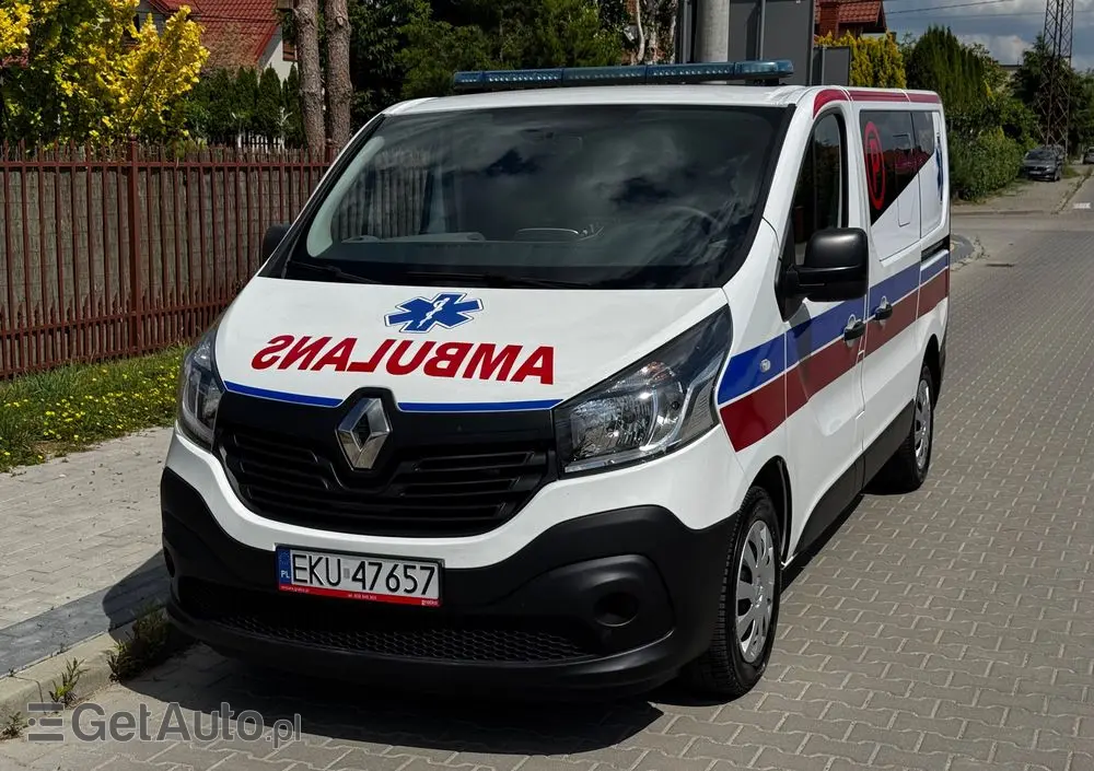 RENAULT Trafic 