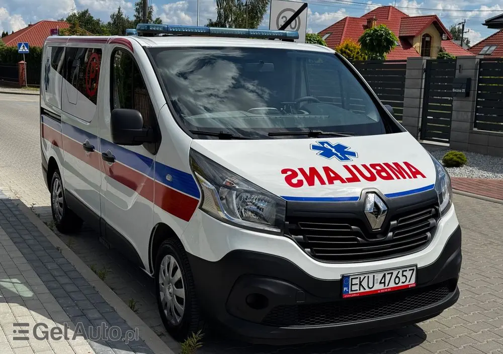 RENAULT Trafic 