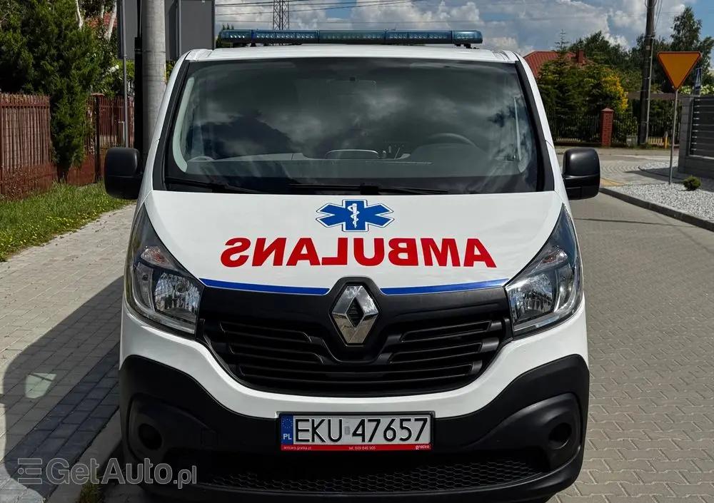 RENAULT Trafic 
