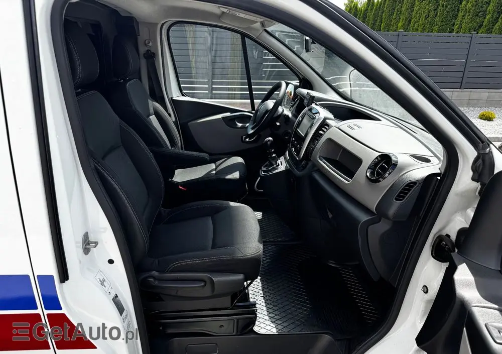 RENAULT Trafic 
