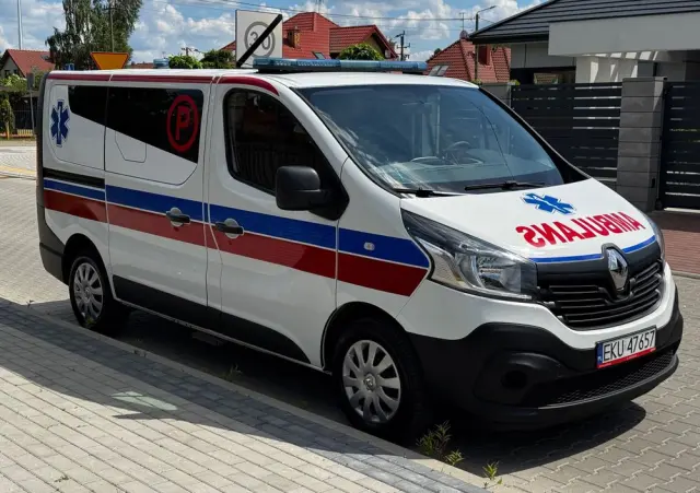 RENAULT Trafic 