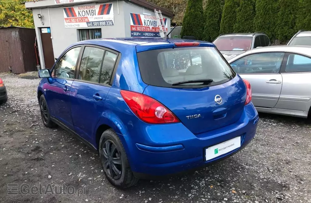 NISSAN Tiida 