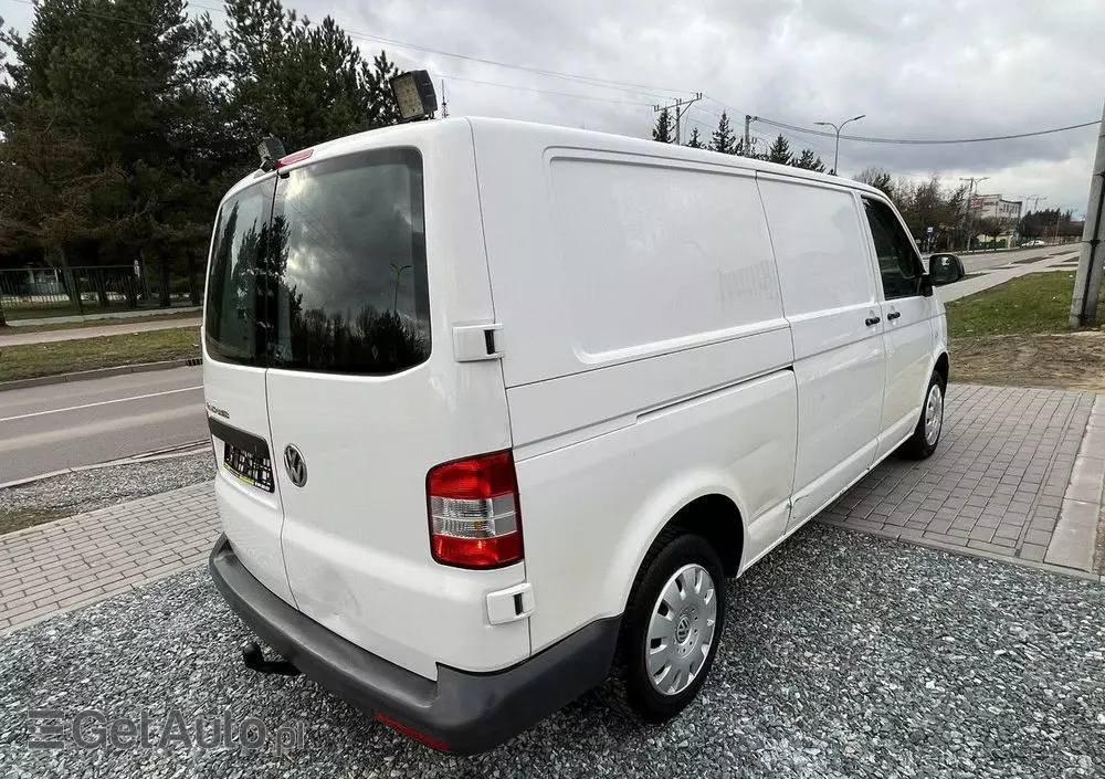 VOLKSWAGEN Transporter 