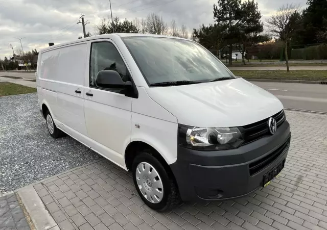 VOLKSWAGEN Transporter 