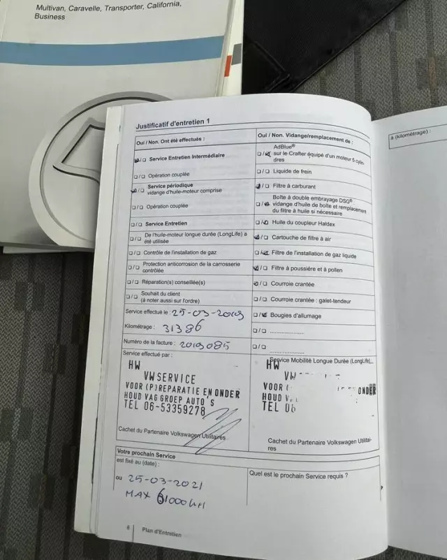 VOLKSWAGEN Transporter 