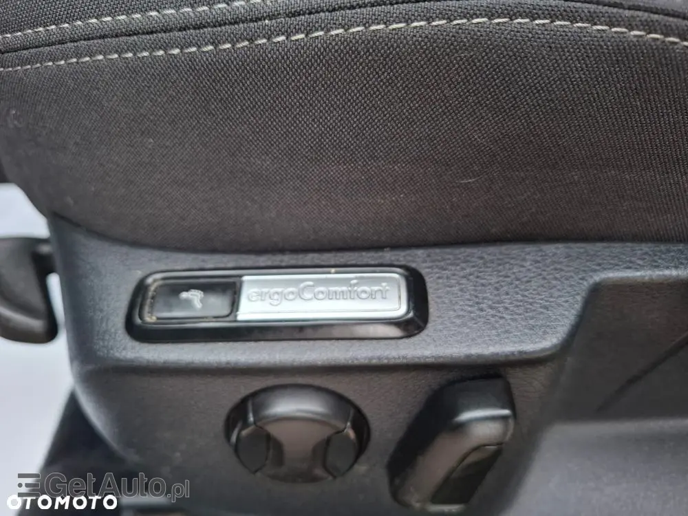 VOLKSWAGEN Passat 2.0 TDI SCR DSG Highline