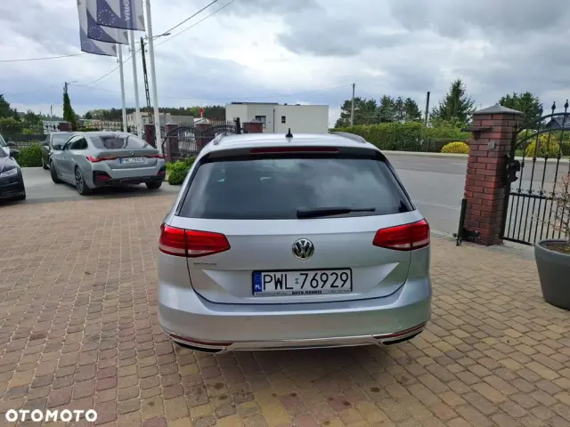 VOLKSWAGEN Passat 2.0 TDI SCR DSG Highline