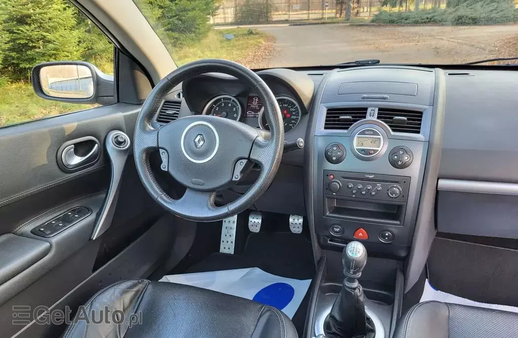 RENAULT Megane 