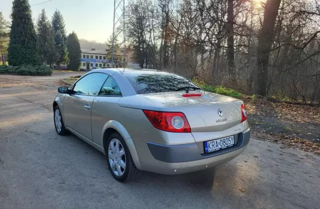 RENAULT Megane 