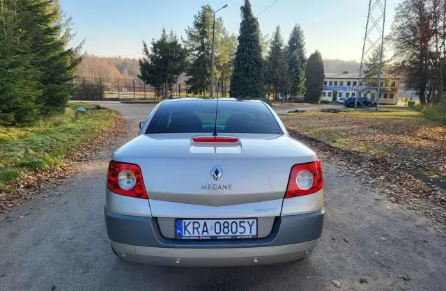 RENAULT Megane 