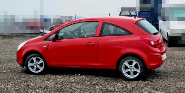OPEL Corsa 