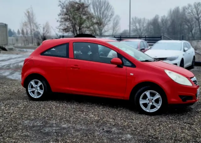 OPEL Corsa 