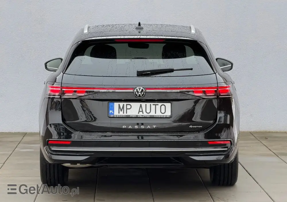 VOLKSWAGEN Passat Variant 2.0 TDI SCR 4Mot Elegance DSG