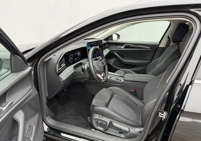 VOLKSWAGEN Passat Variant 2.0 TDI SCR 4Mot Elegance DSG