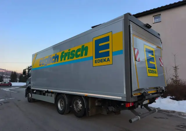 MERCEDES-BENZ ACTROS ANTOS 2543 6X2 CHŁODNIA IZOTERMA OS SKRĘTNA PODNOSZONA SUPER STAN 