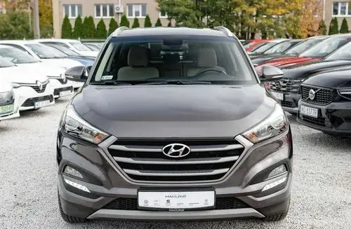 HYUNDAI Tucson 