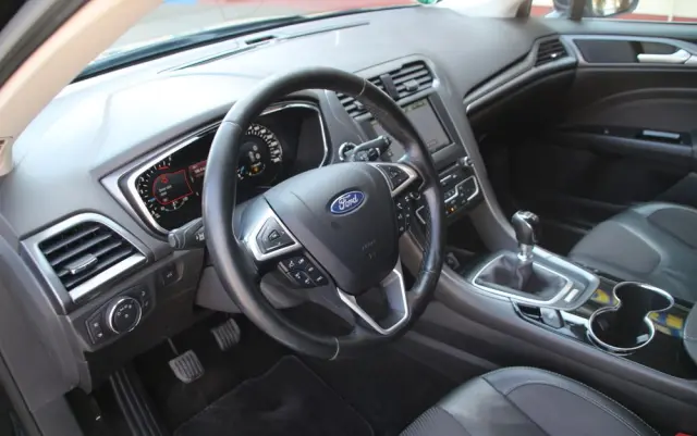 FORD Mondeo 2.0 TDCi STart-Stopp Titanium