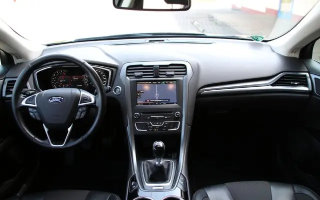 FORD Mondeo 2.0 TDCi STart-Stopp Titanium