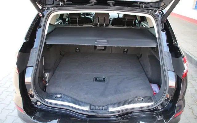 FORD Mondeo 2.0 TDCi STart-Stopp Titanium