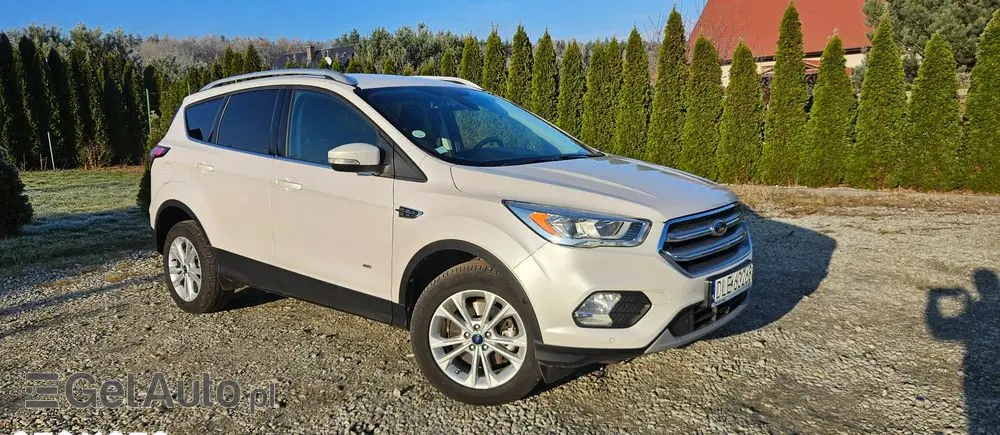 FORD Kuga 2.0 TDCi 4x4 Titanium