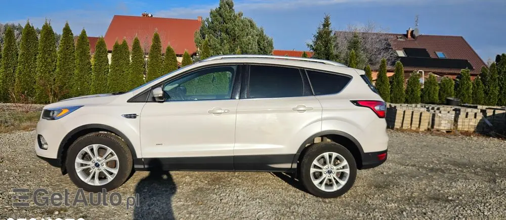 FORD Kuga 2.0 TDCi 4x4 Titanium