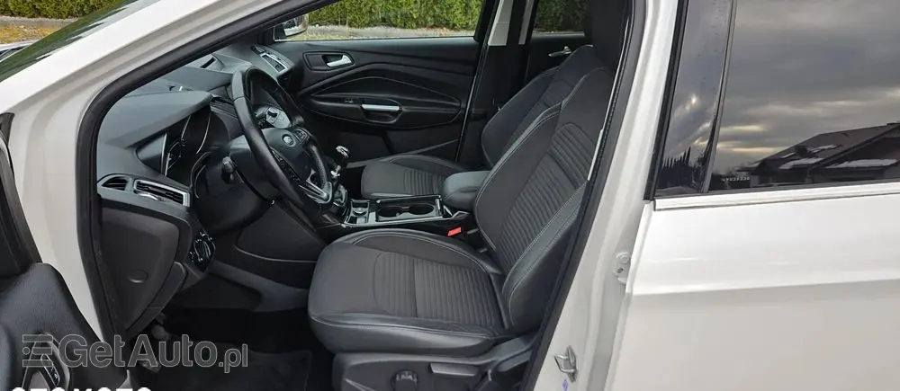 FORD Kuga 2.0 TDCi 4x4 Titanium