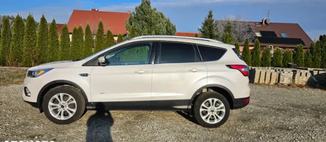 FORD Kuga 2.0 TDCi 4x4 Titanium