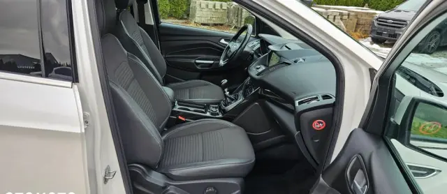 FORD Kuga 2.0 TDCi 4x4 Titanium