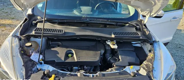 FORD Kuga 2.0 TDCi 4x4 Titanium