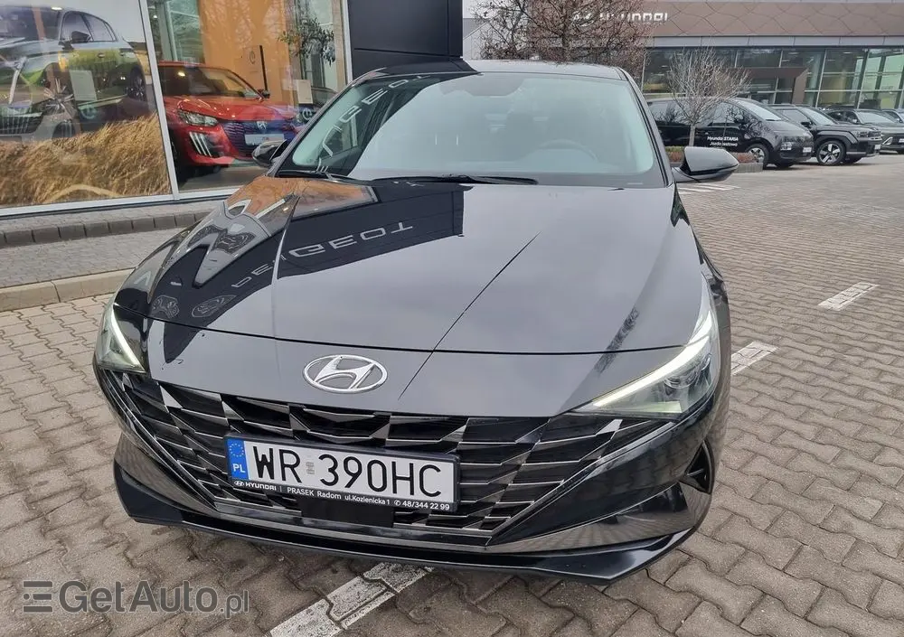 HYUNDAI Elantra 1.6 Smart