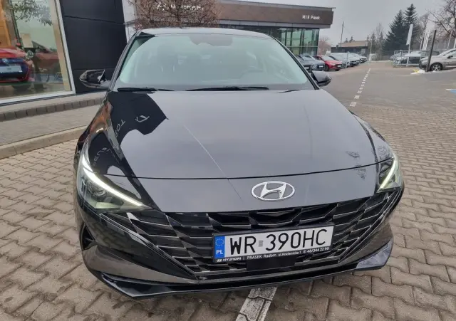 HYUNDAI Elantra 1.6 Smart