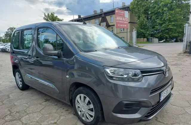 TOYOTA Proace 
